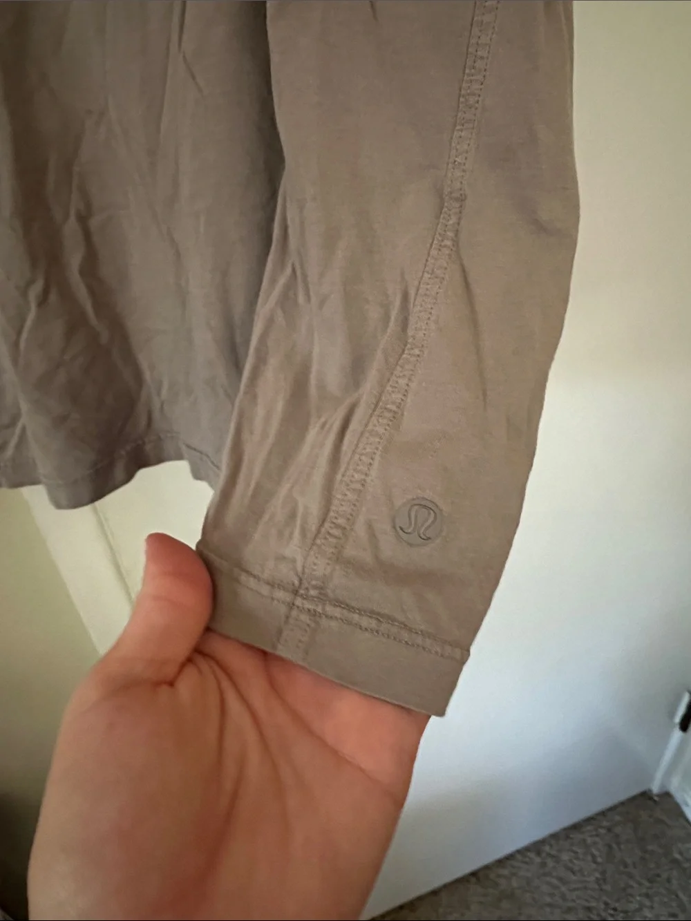 Lululemon Crew Neck T-Shirt in Taupe